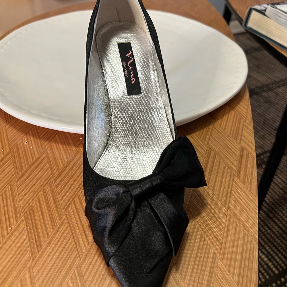 Nina Black Royal Satin Formal Pumps - Picture 3 of 9